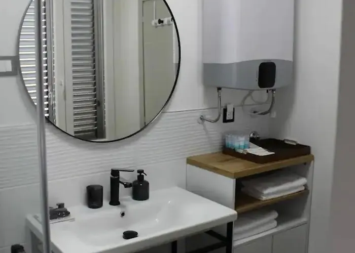 North * Ρόβινι